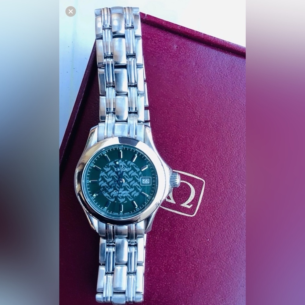 Ladies OMEGA SEAMASTER SWISS MADE watch💗💗💗